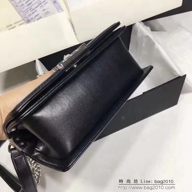 香奈兒CHANEL竭誠精品CHANEL大號67086經典最新款 單肩斜挎鏈條包 DSC1406